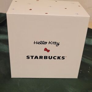 Hello Kitty Starbucks Gift Box